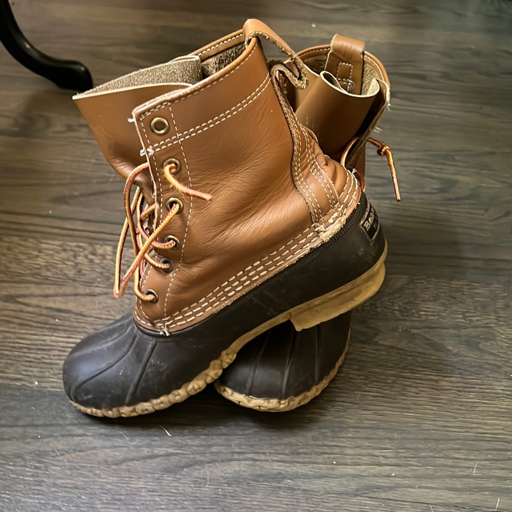 LL Bean Duck Boots, unlined